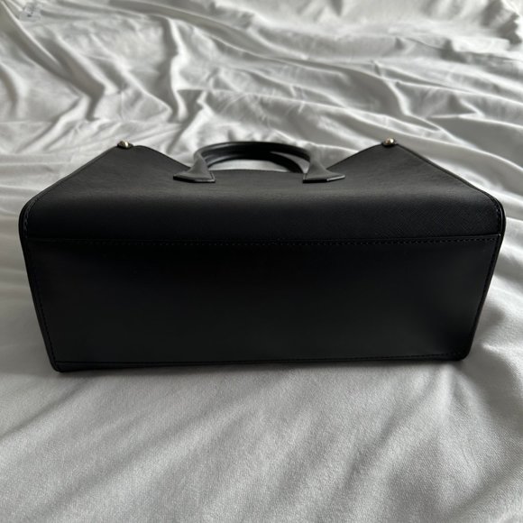 Michael Kors Medium Black Leather Satchel Handbag With Shoulder Strap - Picture 5 of 10